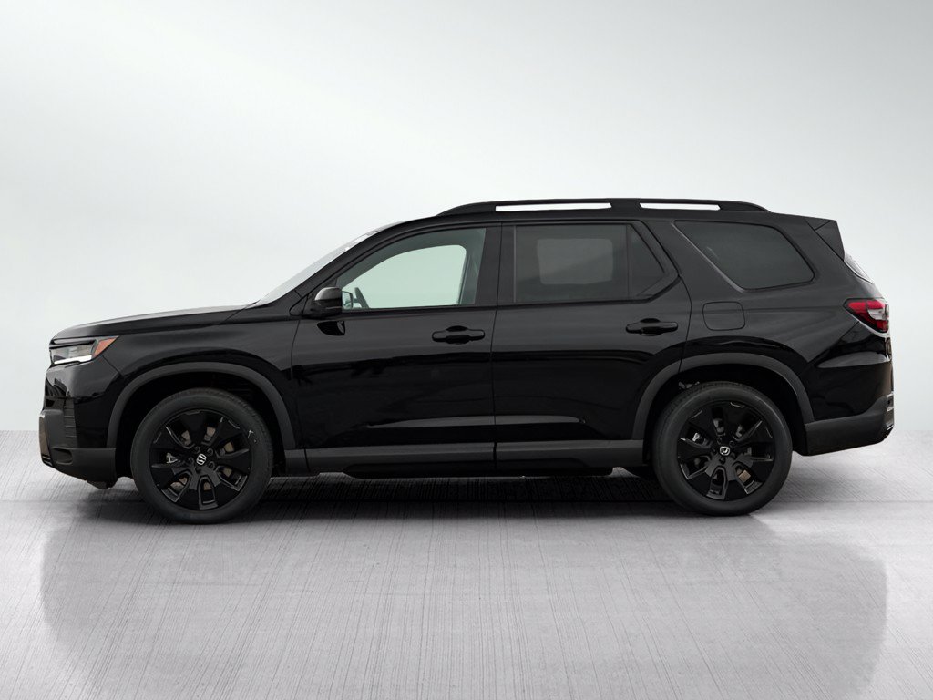 New 2026 Honda Pilot Black Edition image 4
