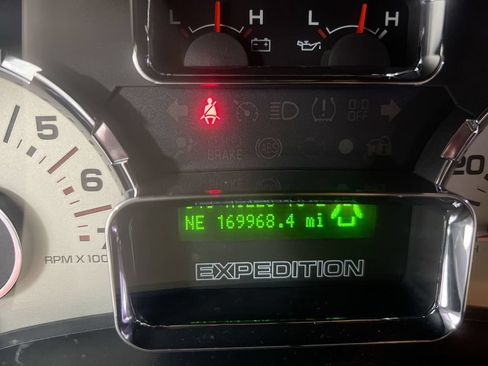 Used 2008 Ford Expedition EL Eddie Bauer RWD image 13
