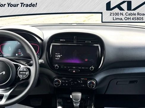 Used 2025 Kia Soul S FWD image 10