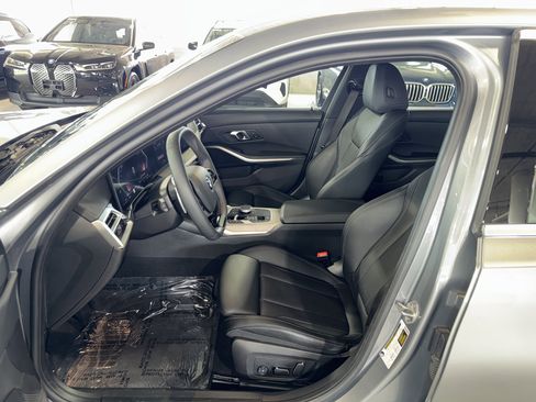 Used 2025 BMW 330i Sedan RWD image 19