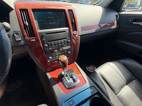 Used 2007 Cadillac STS w/ Preferred Equipment Group RWD image 41