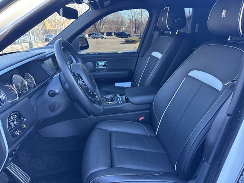 Certified 2022 Rolls-Royce Cullinan image 15