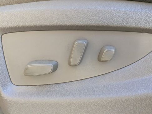 Used 2019 GMC Yukon SLT w/ Open Road Package image 17