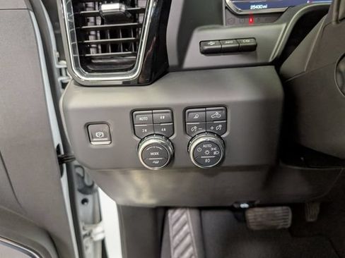 Used 2024 GMC Sierra 1500 Denali w/ Denali Reserve Package AWD/4WD image 22