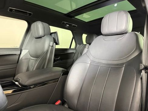 Used 2023 Land Rover Range Rover Sport SE Dynamic AWD/4WD image 5
