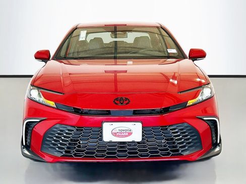 New 2026 Toyota Camry SE FWD image 2