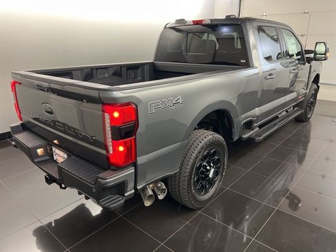 New 2026 Ford F350 Lariat w/ Black Appearance Package image 6