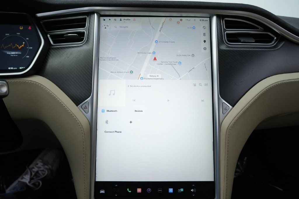 Used 2017 Tesla Model S 90D AWD/4WD image 48