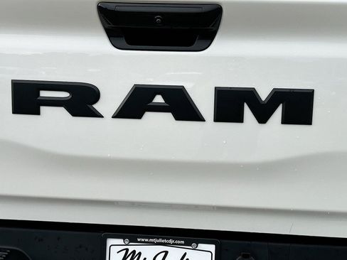 New 2026 RAM 1500 Big Horn AWD/4WD image 12