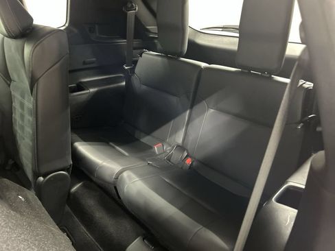 Used 2023 Mitsubishi Outlander SE AWD/4WD image 21