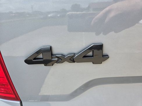 Used 2021 Toyota Tundra SR5 w/ SR5 Upgrade Package AWD/4WD image 35