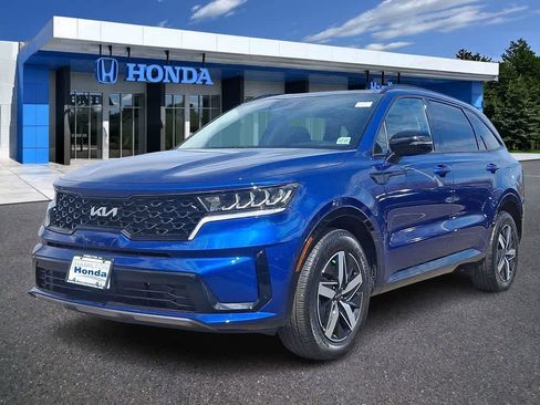 Used 2023 Kia Sorento S w/ Panoramic Sunroof Package FWD image 1