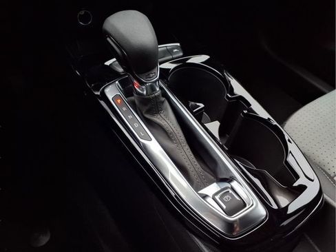 New 2026 Chevrolet Trax LT w/ Driver Confidence Package image 11