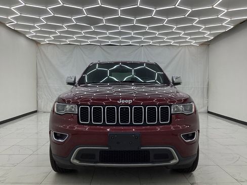 Used 2018 Jeep Grand Cherokee Limited AWD/4WD image 5