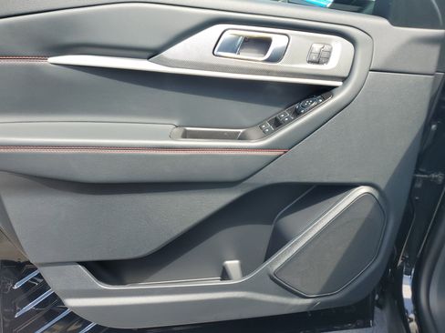 New 2026 Ford Explorer ST image 13