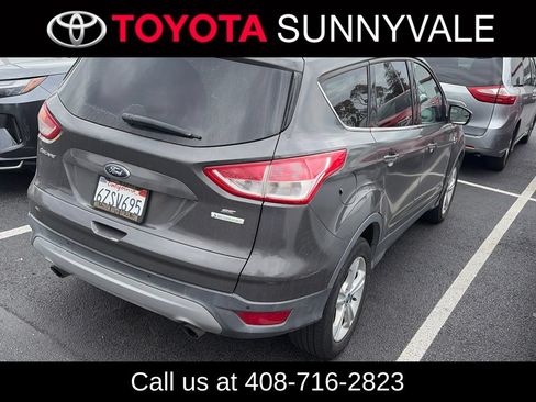 Used 2014 Ford Escape SE FWD image 2