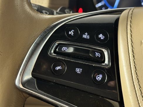 Used 2019 Cadillac Escalade Platinum AWD/4WD image 21