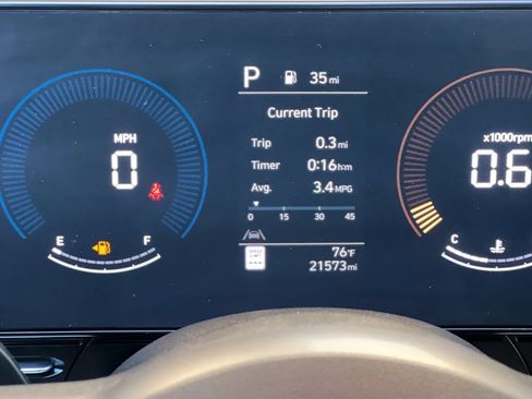 Used 2024 Hyundai Kona SEL AWD/4WD image 29
