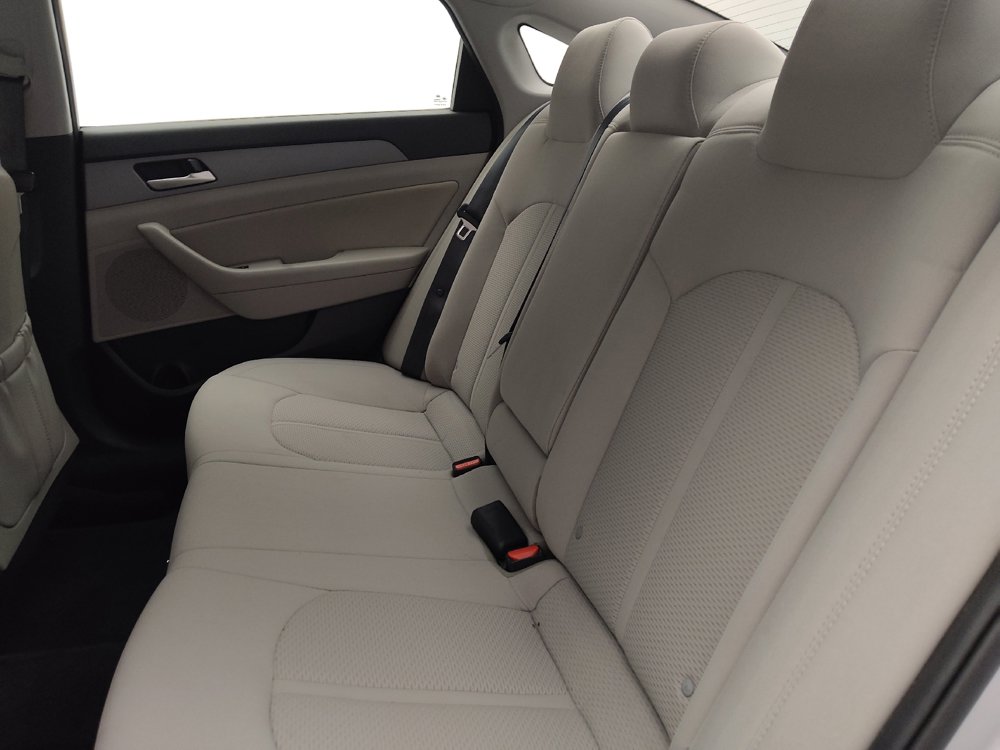 Used 2018 Hyundai Sonata SEL FWD image 18