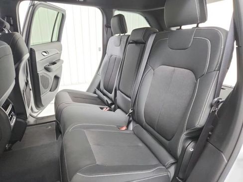 New 2026 Jeep Grand Cherokee Laredo X RWD image 40
