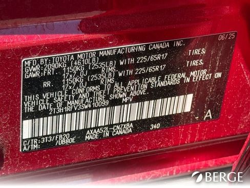 Used 2025 Toyota RAV4 LE FWD image 32