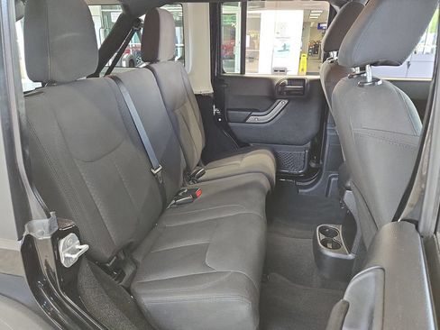 Used 2015 Jeep Wrangler Unlimited Sport w/ Power Convenience Group AWD/4WD image 15
