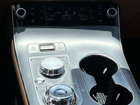 New 2026 Genesis GV70 2.5T Advanced AWD/4WD image 27