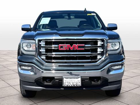 Used 2018 GMC Sierra 1500 SLT w/ SLT Premium Package AWD/4WD image 2