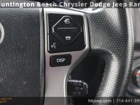 Used 2018 Toyota 4Runner SR5 image 17