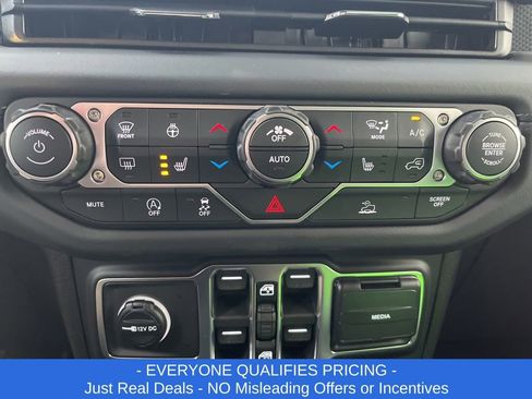 New 2026 Jeep Wrangler Unlimited Rubicon image 16