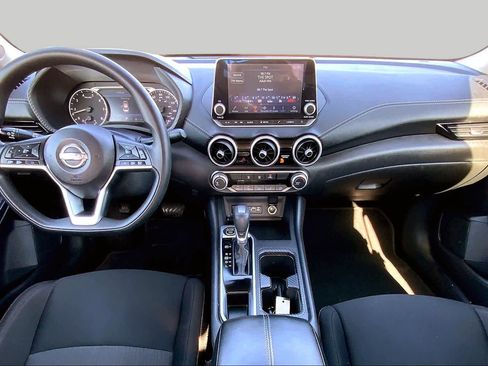 Used 2024 Nissan Sentra SV FWD image 14