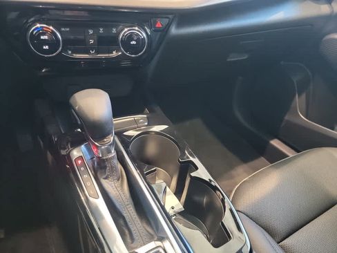 Used 2025 Chevrolet Trax ACTIV image 15