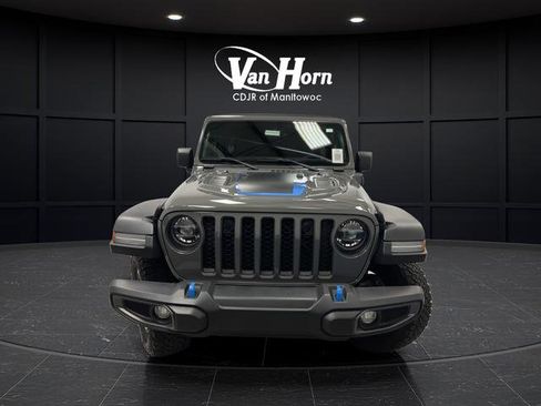 Used 2022 Jeep Wrangler Unlimited Rubicon 4xe w/ Cold Weather Group image 11