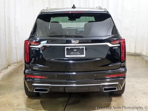 Certified 2023 Cadillac XT6 Premium Luxury AWD/4WD image 8