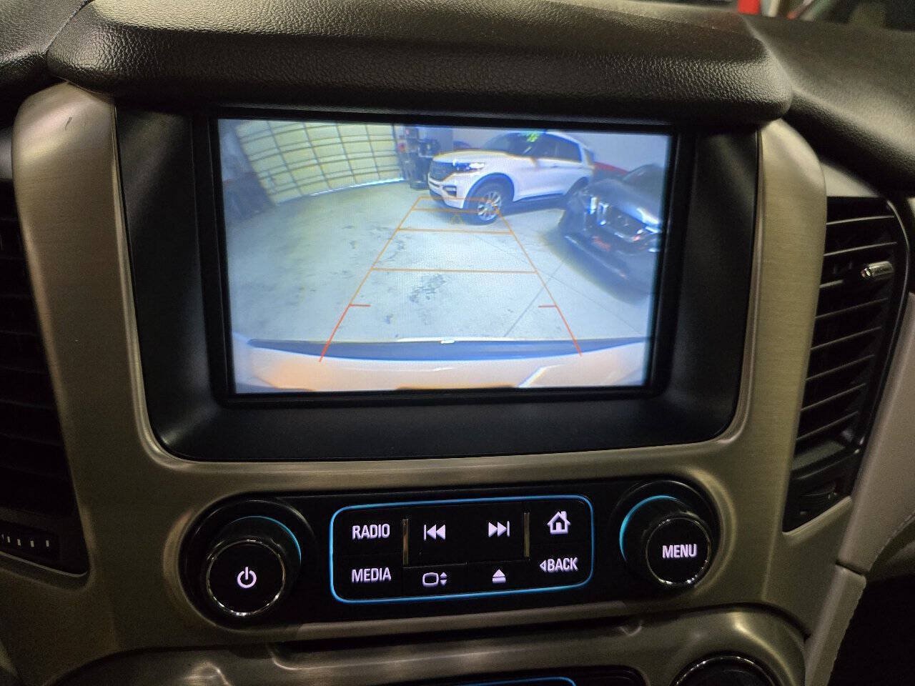 Used 2020 GMC Yukon XL Denali RWD image 28