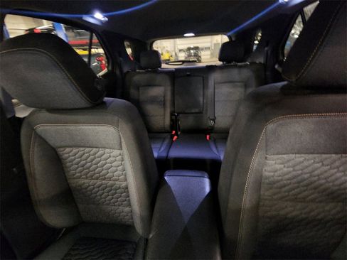 Used 2020 Chevrolet Equinox LT w/ LPO, Floor Liner Package image 33