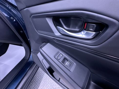 Used 2025 Honda Accord SE image 33