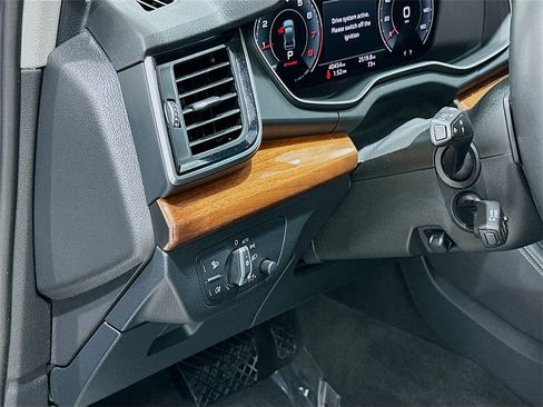 Used 2023 Audi Q5 2.0T Premium Plus image 10