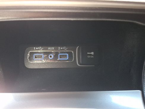 Used 2022 Jeep Grand Cherokee Laredo X AWD/4WD image 23