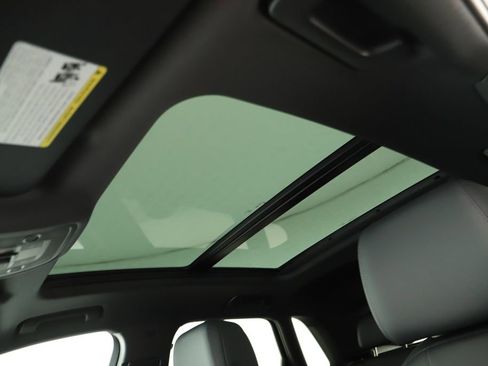 New 2025 Audi Q3 2.0T Premium image 26