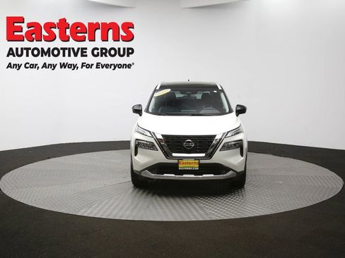 Used 2021 Nissan Rogue Platinum image 95