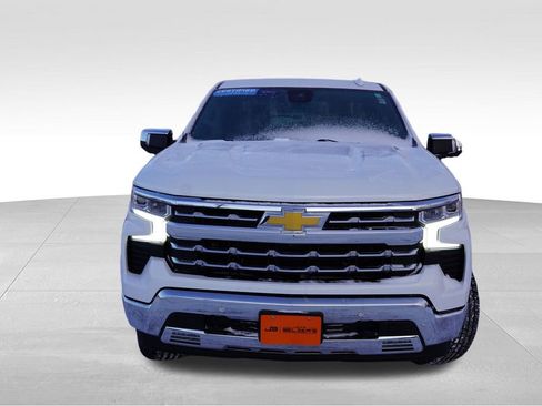 Certified 2023 Chevrolet Silverado 1500 LTZ w/ Z71 Off-Road Package image 12
