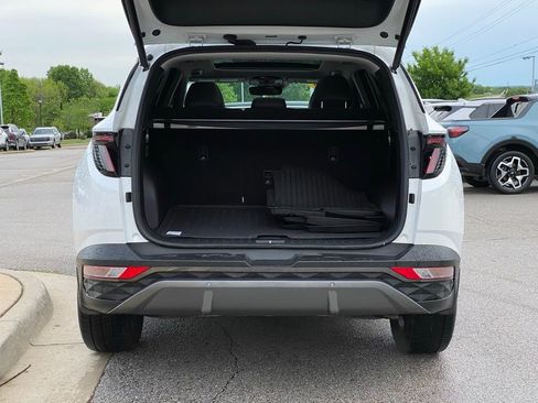 Used 2023 Hyundai Tucson Limited FWD image 7