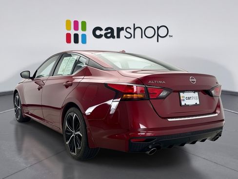 Used 2023 Nissan Altima 2.5 SR FWD image 3