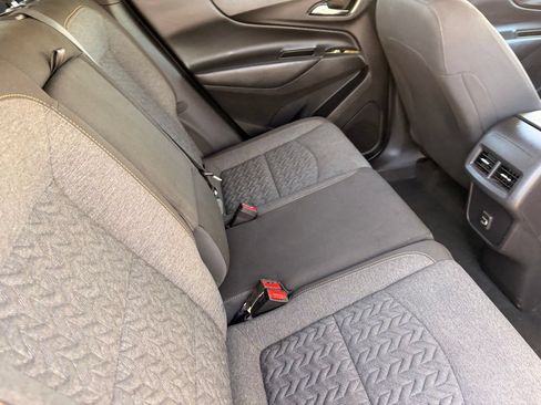 Used 2023 Chevrolet Equinox LT FWD image 13