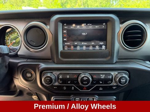 Used 2020 Jeep Gladiator Sport w/ Quick Order Package 24S AWD/4WD image 16