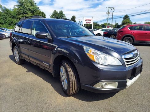 Used 2012 Subaru Outback 2.5i Limited w/ Moonroof Pkg AWD/4WD image 3