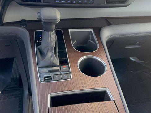 Certified 2023 Toyota Sienna LE image 16