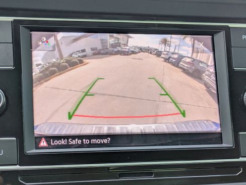 Certified 2023 Volkswagen Jetta SE image 28