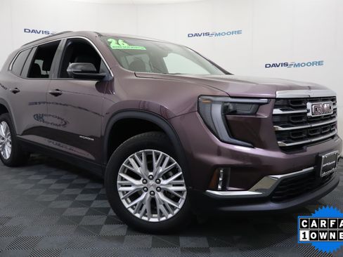 Used 2026 GMC Acadia Elevation w/ Elevation Premium Package AWD/4WD image 2